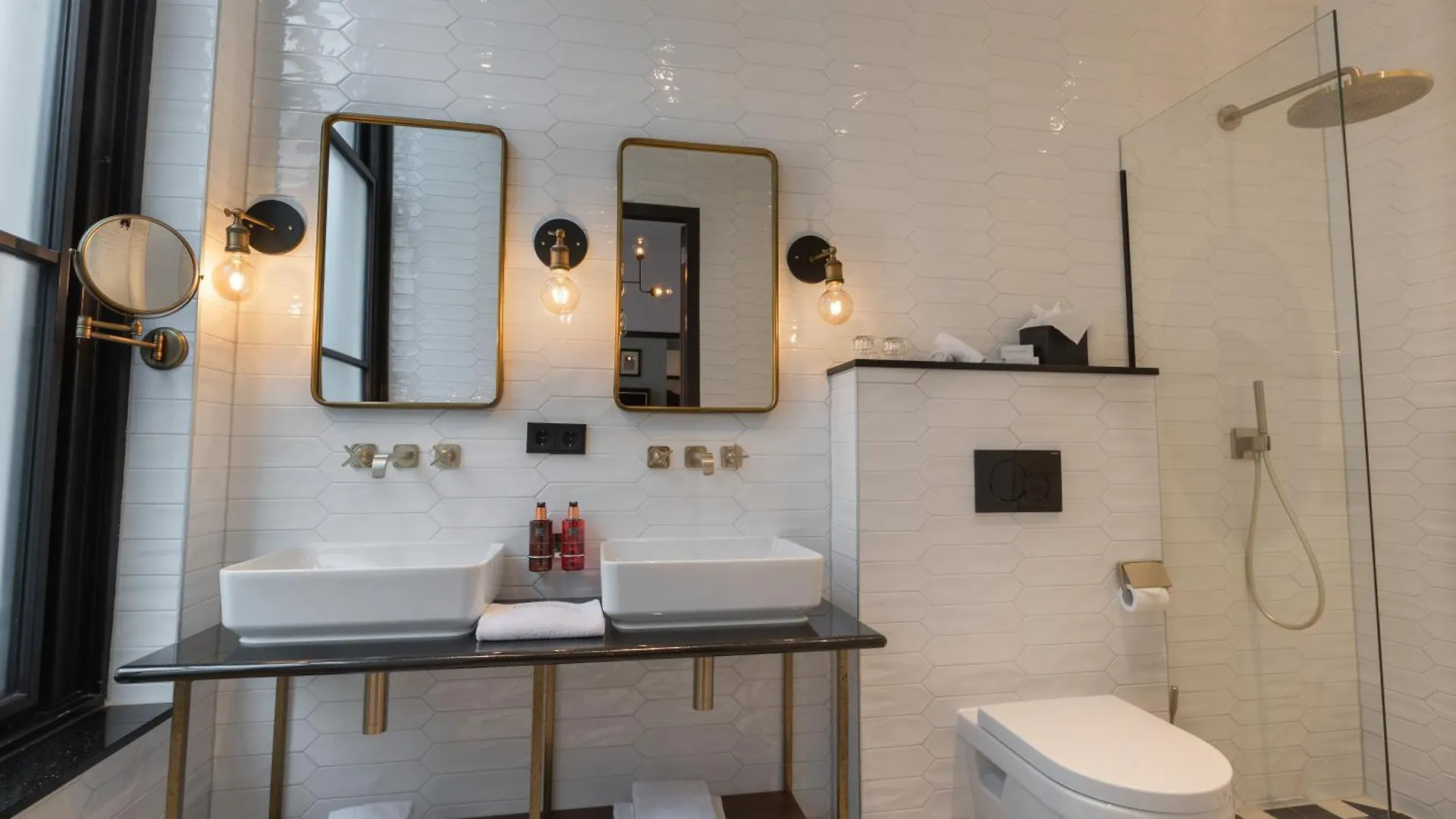 The Hendrick'S Hotel Ámsterdam 4*,